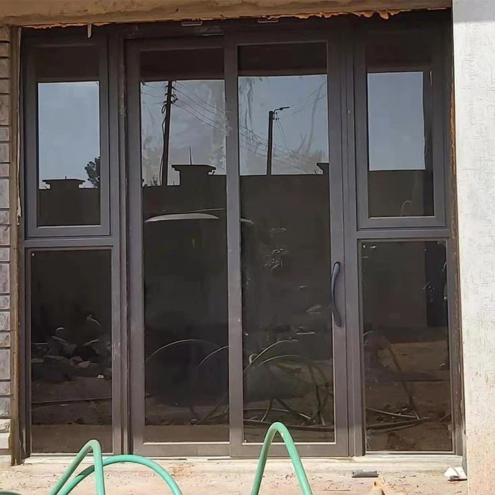 Fenêtres à auvent aluminium et verre