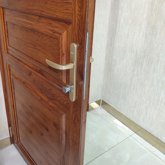 باب ألمنيوم كامل